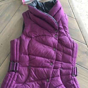 Lululemon reversible puffer vest